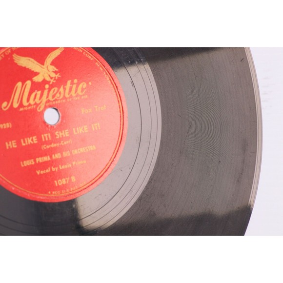 Louis Prima - A Gal In Calico / He / She Like It! - 1946 10" 78 rpm Record 1087 - Picture 14 of 16